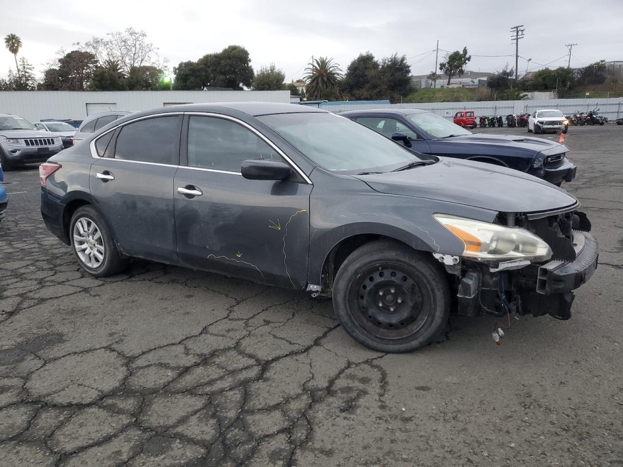 VIN 1N4AL3AP6DC136605 2013 NISSAN ALTIMA no.4