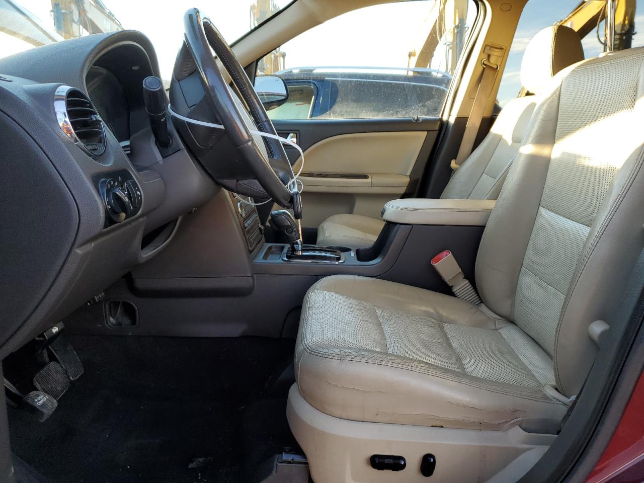 2008 Ford Taurus X Eddie Bauer VIN: 1FMDK08W28GA42818 Lot: 82701804