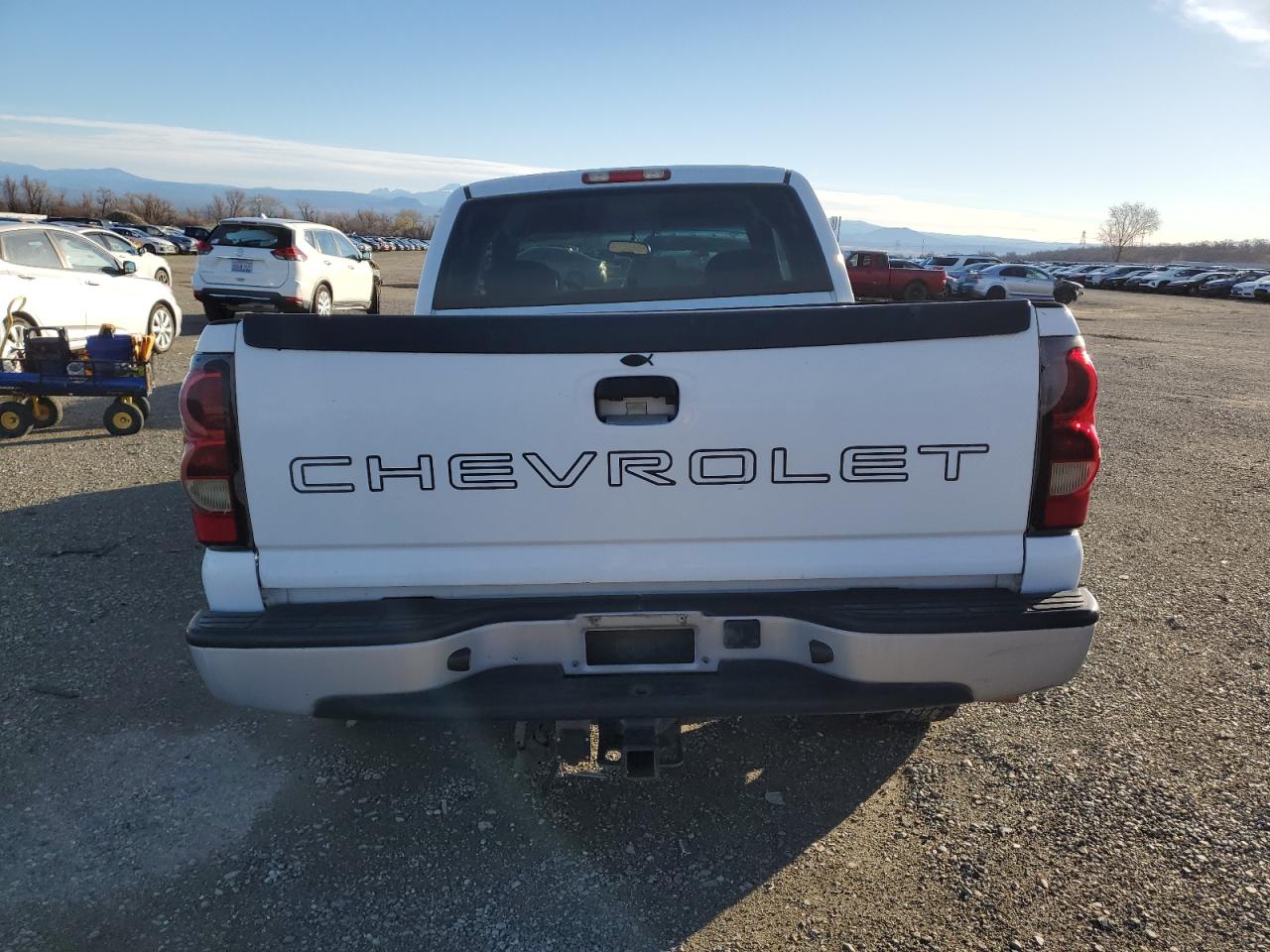 2004 Chevrolet Silverado - Image 6