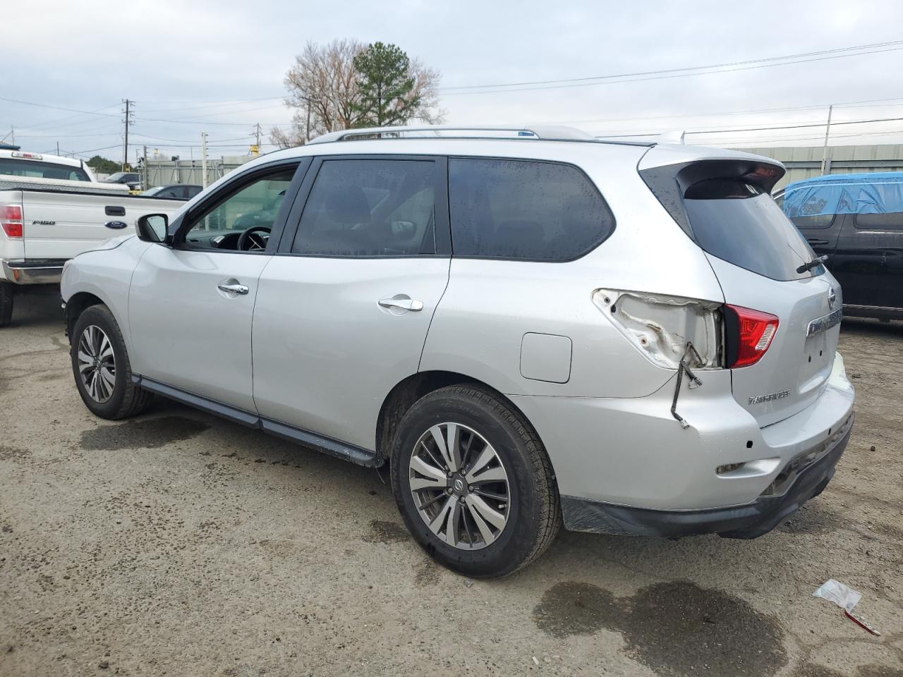 VIN 5N1DR2MNXKC595820 2019 NISSAN PATHFINDER no.2