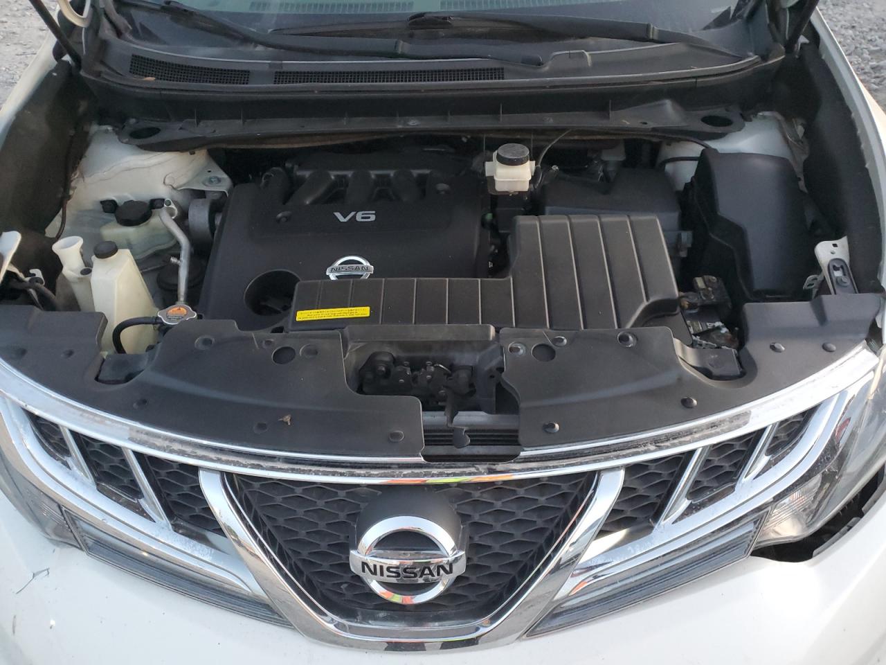 2011 Nissan Murano - Image 13