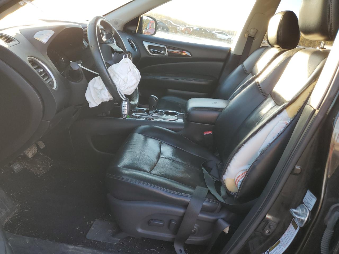 2015 Nissan Pathfinder S VIN: 5N1AR2MN9FC696968 Lot: 87075864