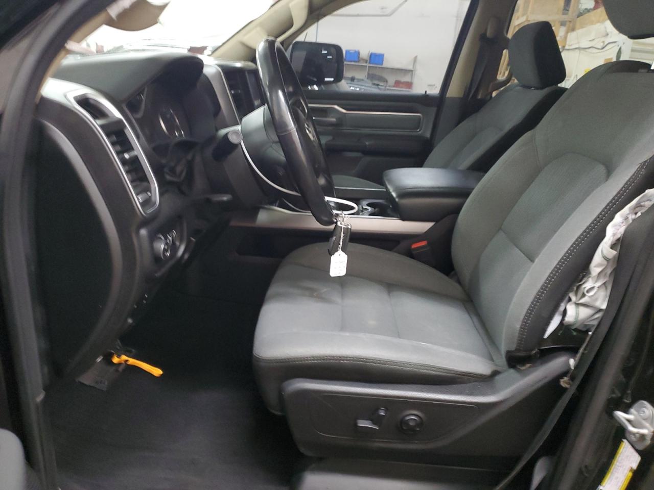 2019 RAM 1500 - Image 7
