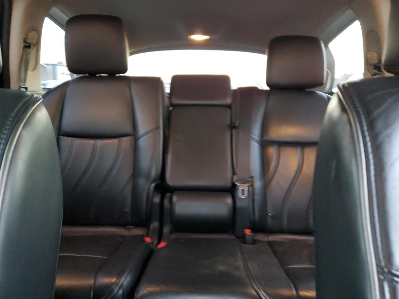 2013 Infiniti JX - Image 10