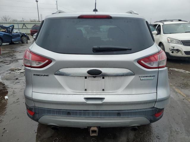  FORD ESCAPE 2015 Серебристый