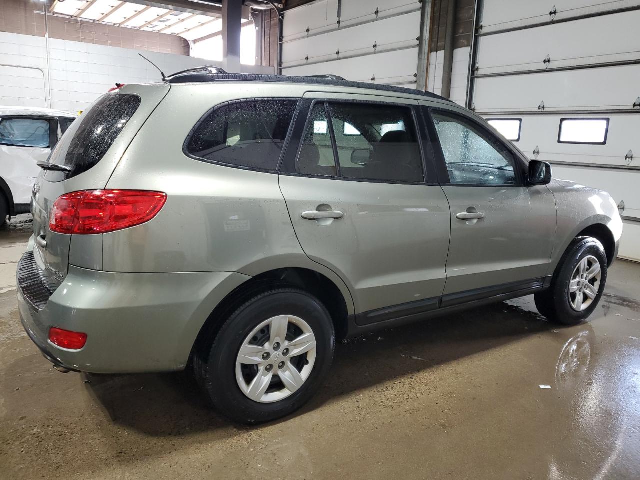 2009 Hyundai Santa Fe - Image 3