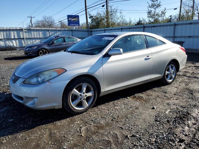 2004 Toyota Camry Solara Se