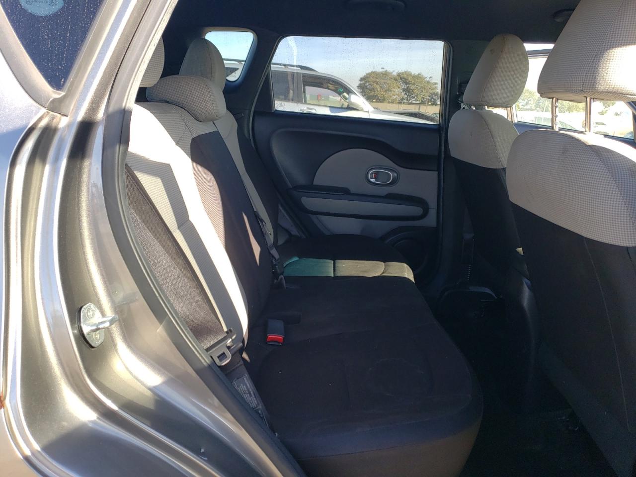 2016 Kia Soul - Image 11