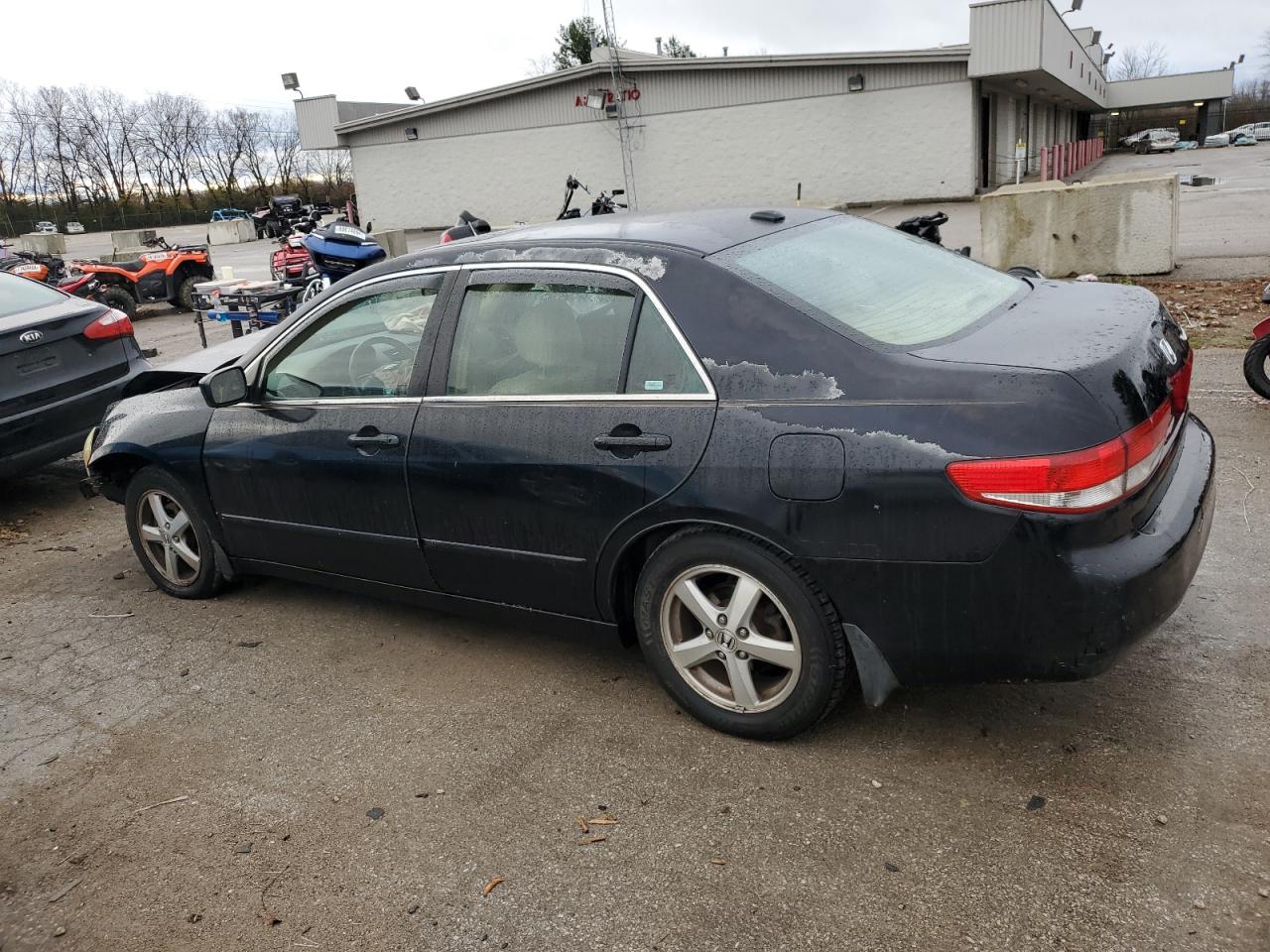 2004 Honda Accord - Image 2