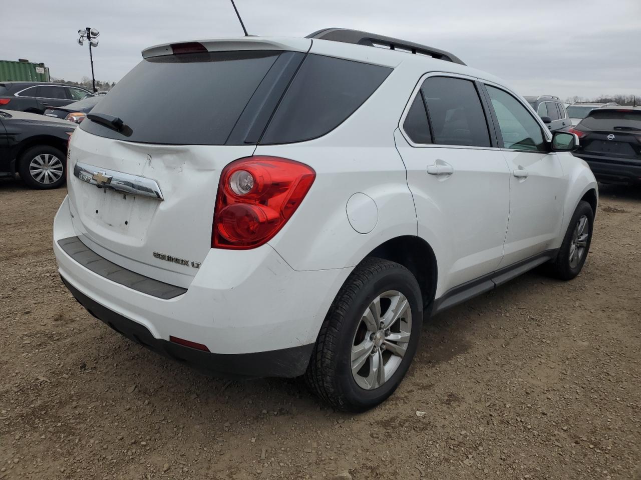 2015 Chevrolet Equinox - Image 3