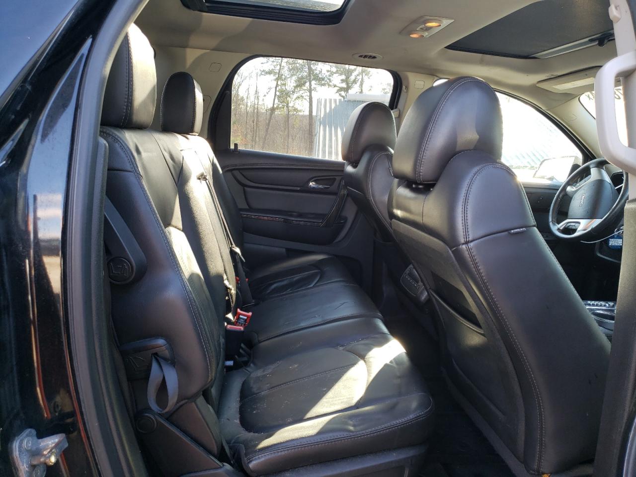 2016 GMC Acadia - Image 11
