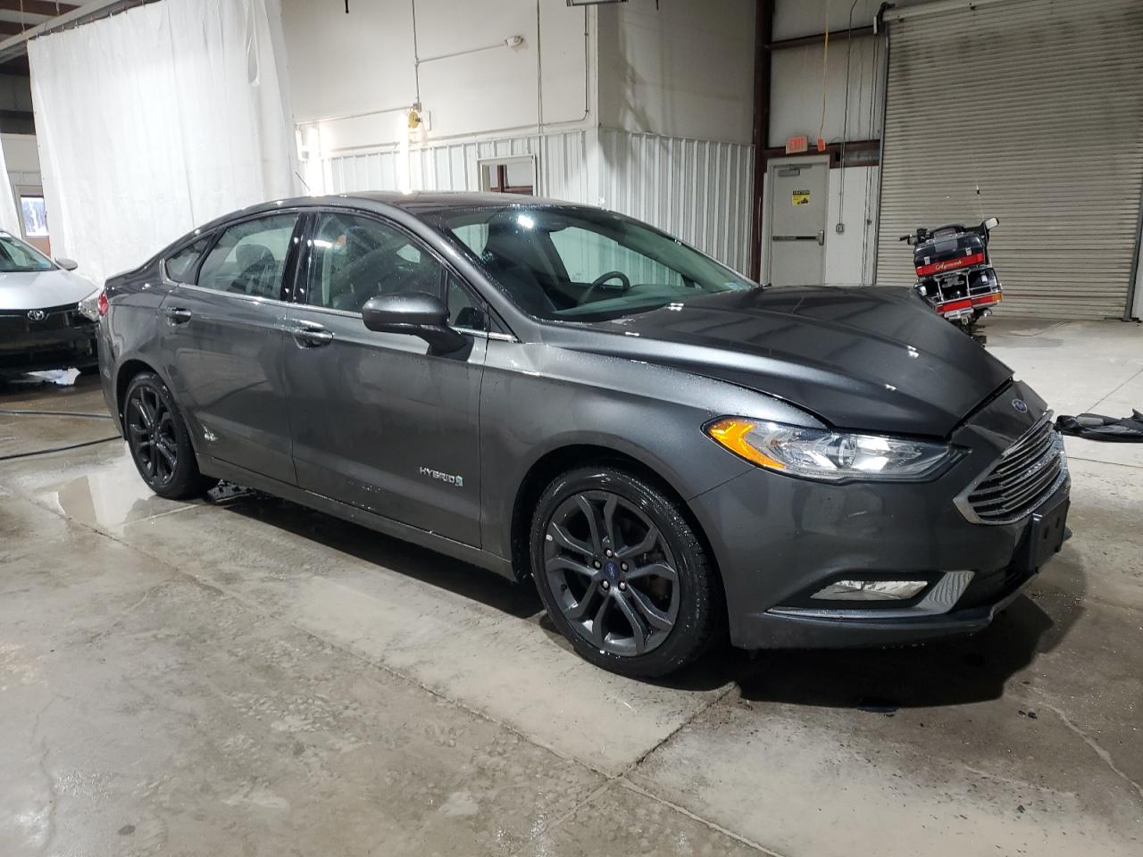 VIN 3FA6P0LU5JR197050 2018 FORD FUSION no.4