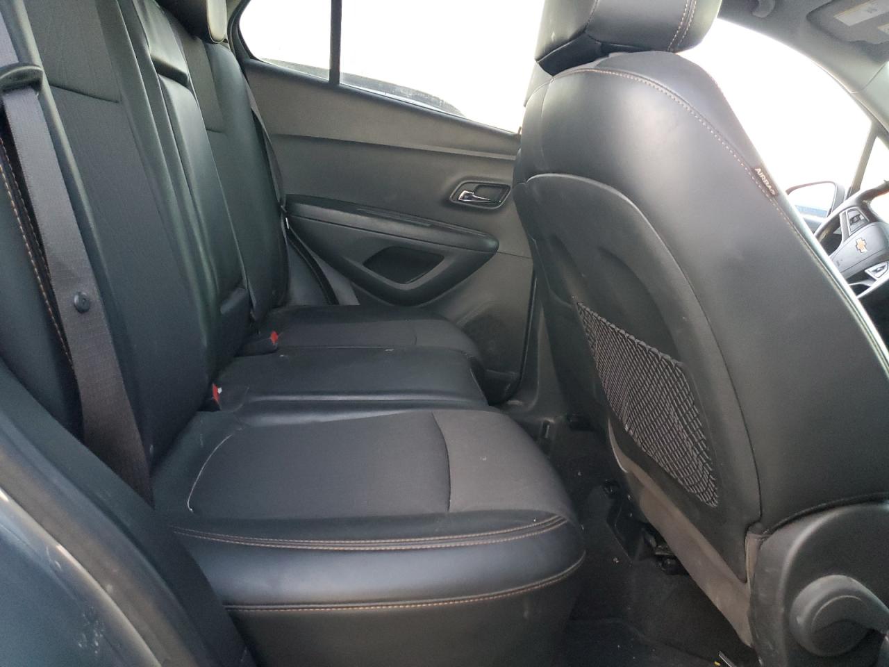 2019 Chevrolet Trax - Image 11