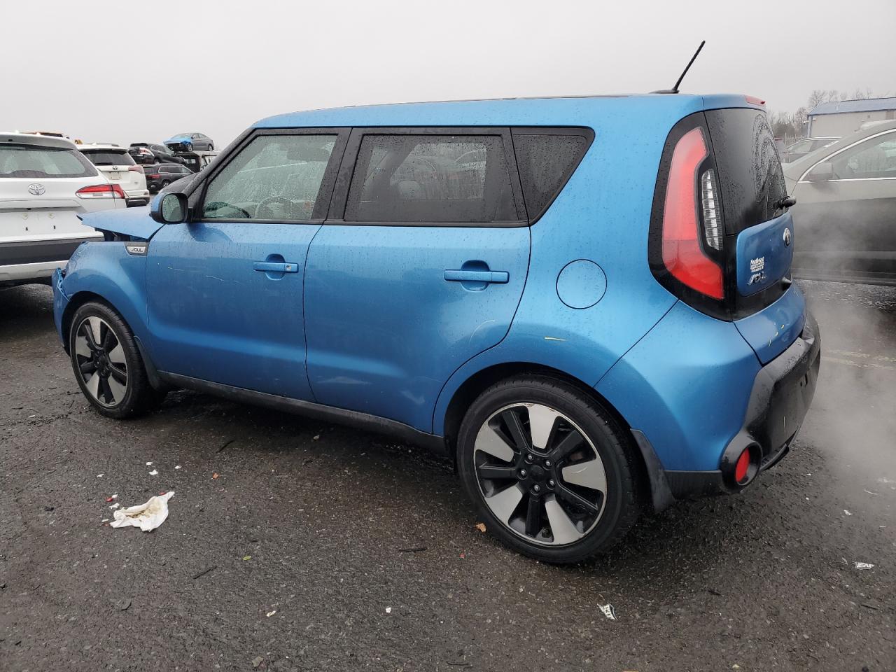 VIN KNDJP3A55G7302736 2016 KIA SOUL no.2