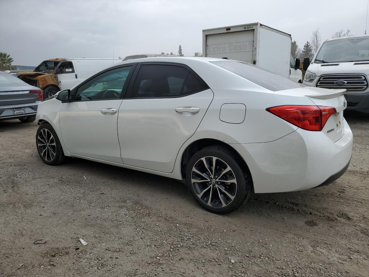 VIN 5YFBURHE1HP641497 2017 TOYOTA COROLLA no.2