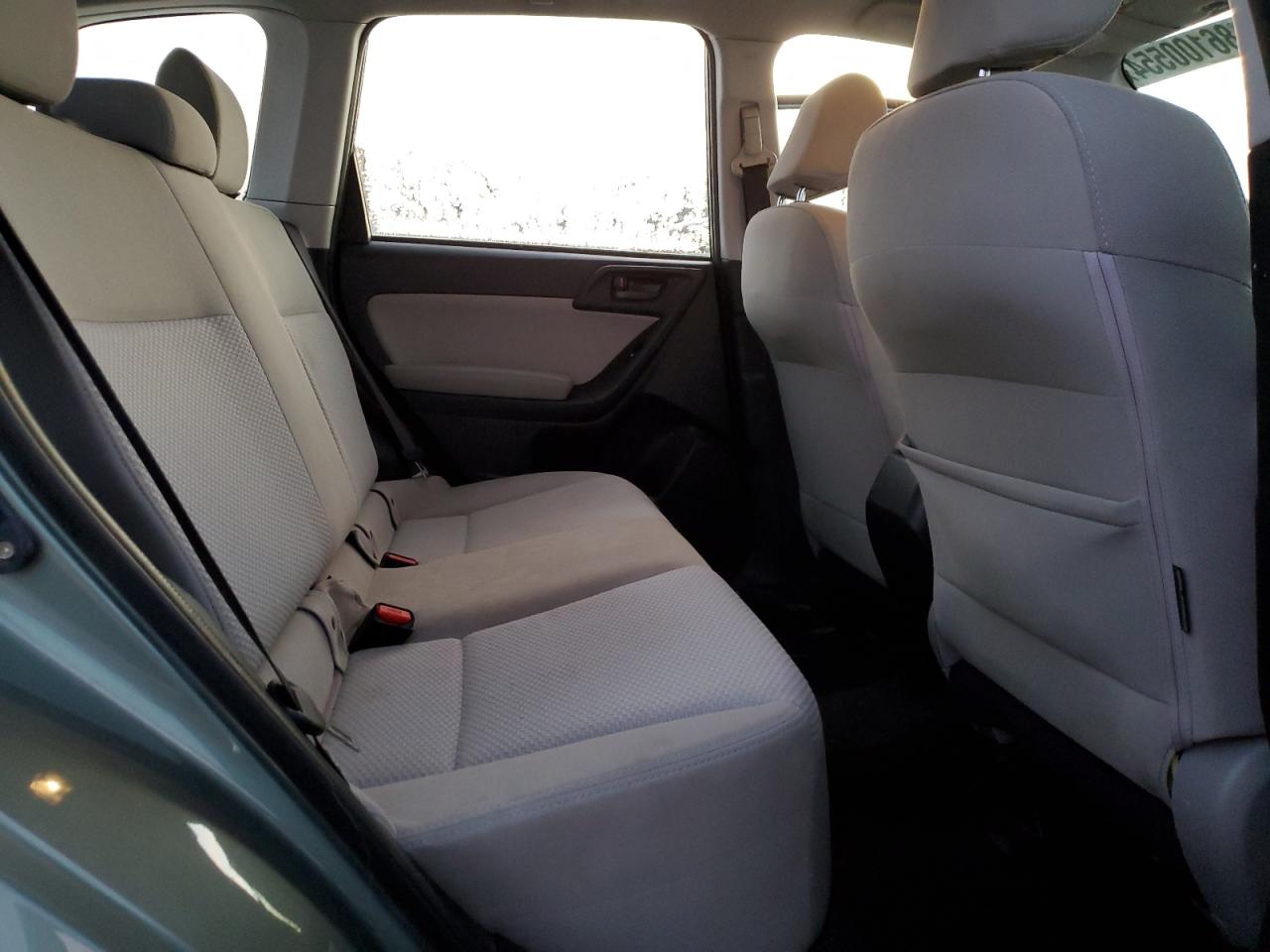 2016 Subaru Forester - Image 11