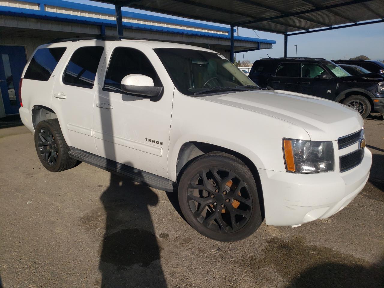 2013 Chevrolet Tahoe - Image 4