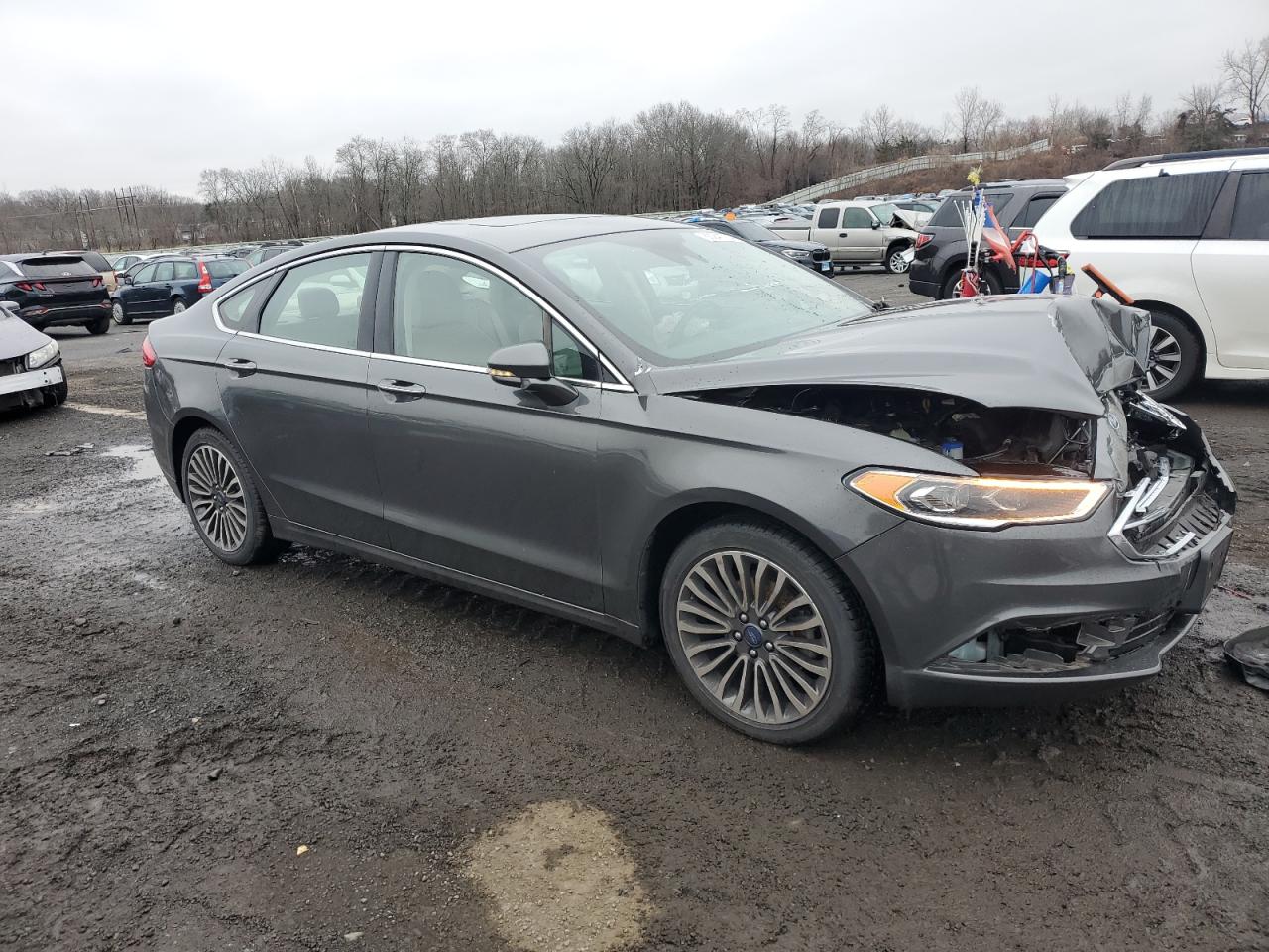 VIN 3FA6P0T92JR216259 2018 FORD FUSION no.4