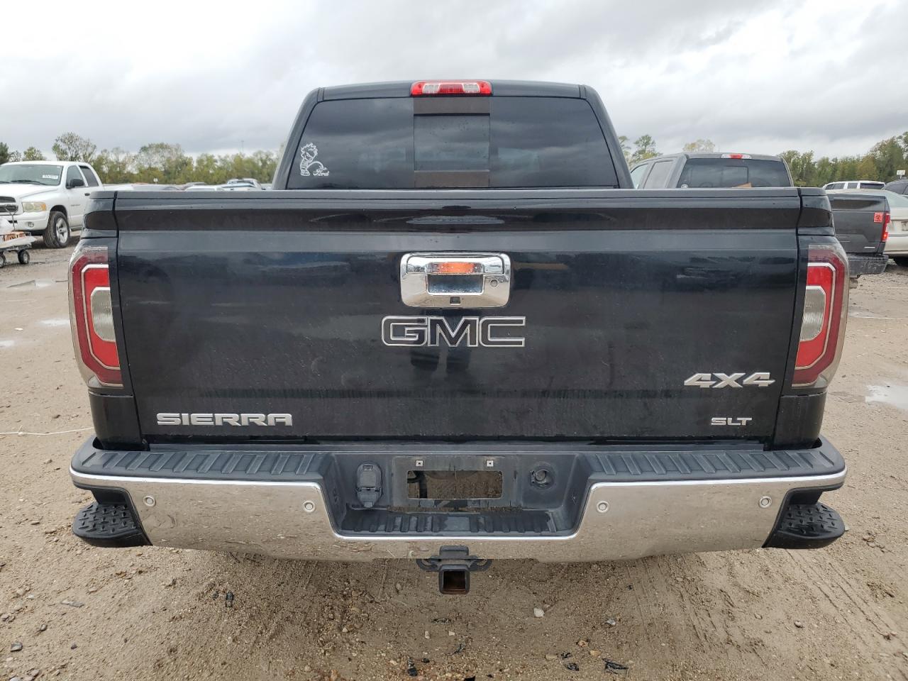 2018 GMC Sierra - Image 6