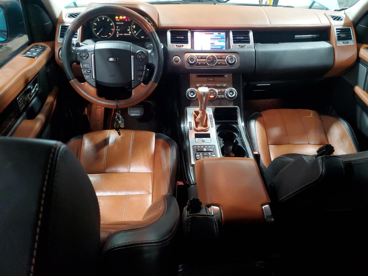 2013 Land Rover Range Rover - Image 8