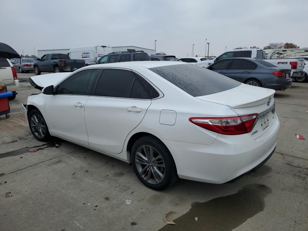 VIN 4T1BF1FK3HU433849 2017 TOYOTA CAMRY no.2