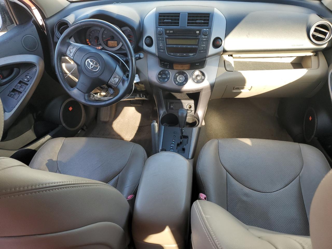 2007 Toyota RAV 4 - Image 8