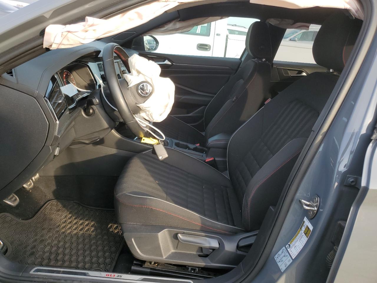 2019 Volkswagen Jetta - Image 7