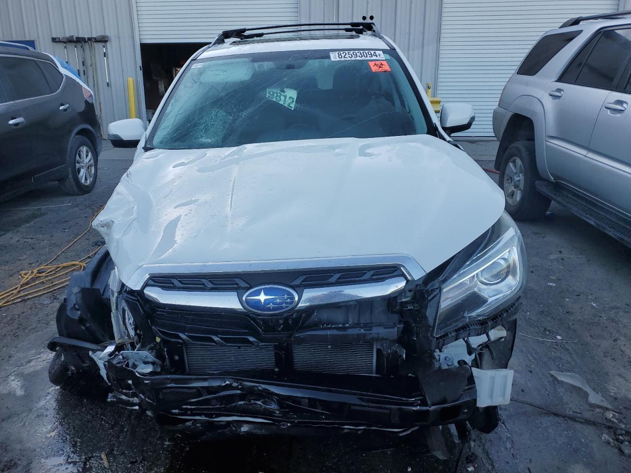 2017 Subaru Forester - Image 5