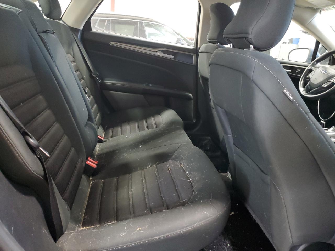 2018 Ford Fusion - Image 11