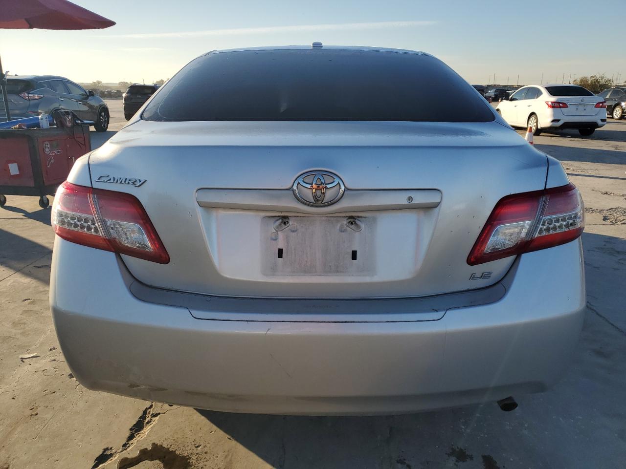 2010 Toyota Camry - Image 6