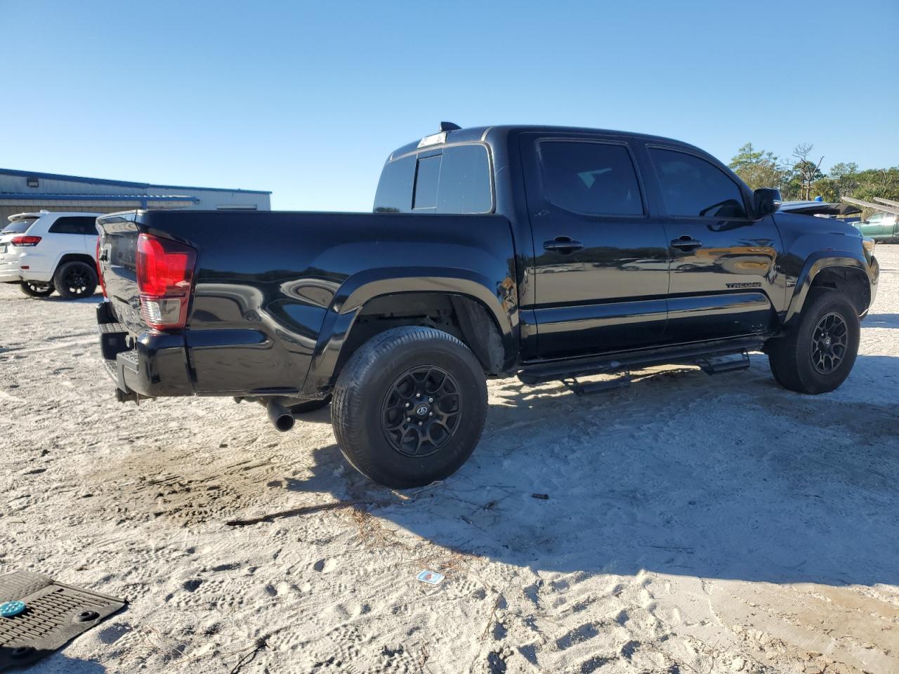 2022 Toyota Tacoma - Image 3