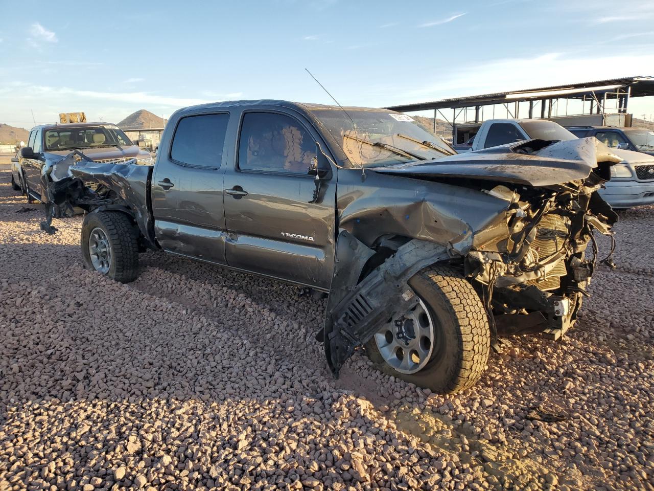 2012 Toyota Tacoma - Image 4