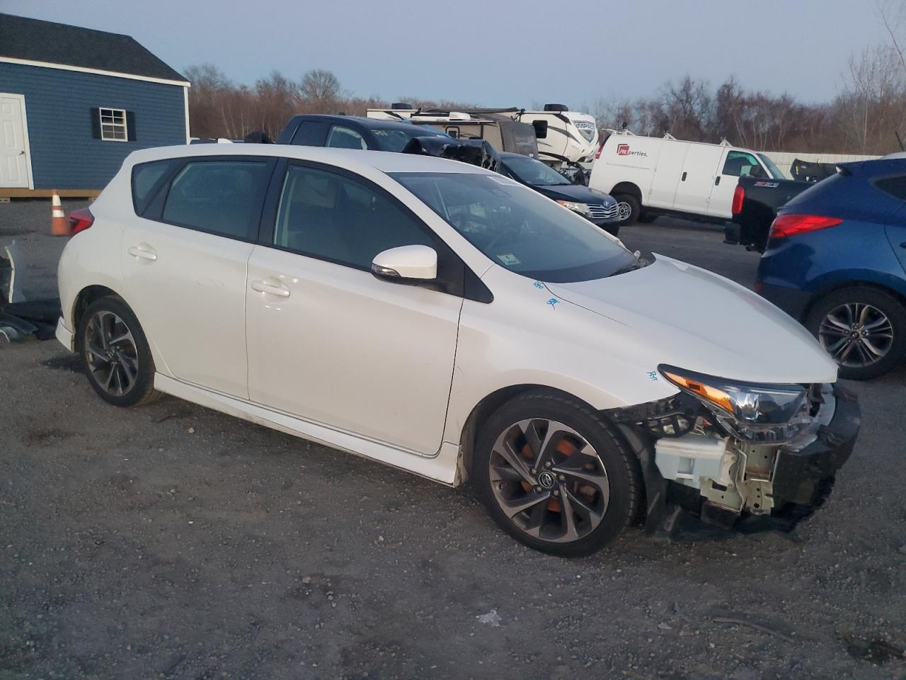 VIN JTNKARJE4JJ559255 2018 TOYOTA COROLLA no.4