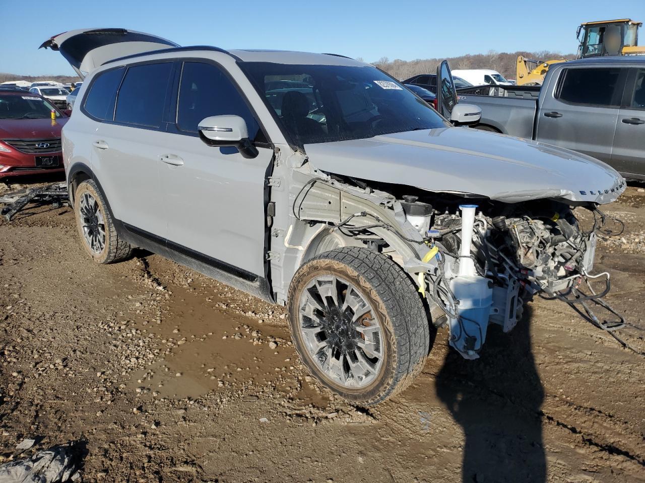 2022 Kia Telluride - Image 4