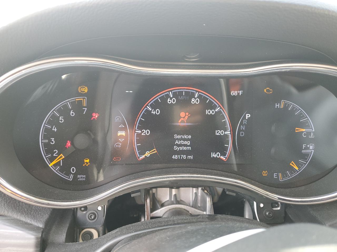 2019 Jeep Grand Cherokee - Image 9