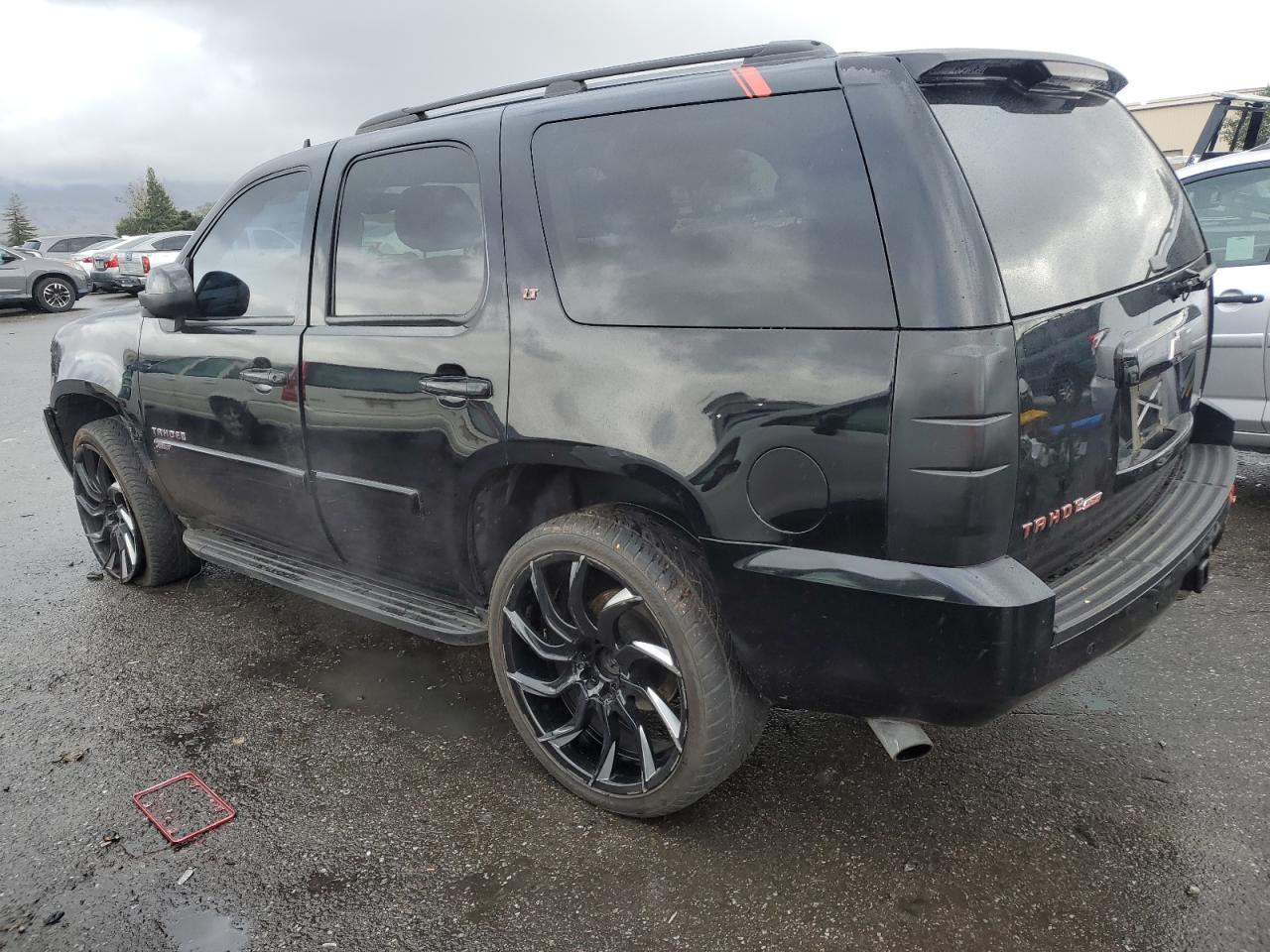 2007 Chevrolet Tahoe - Image 2