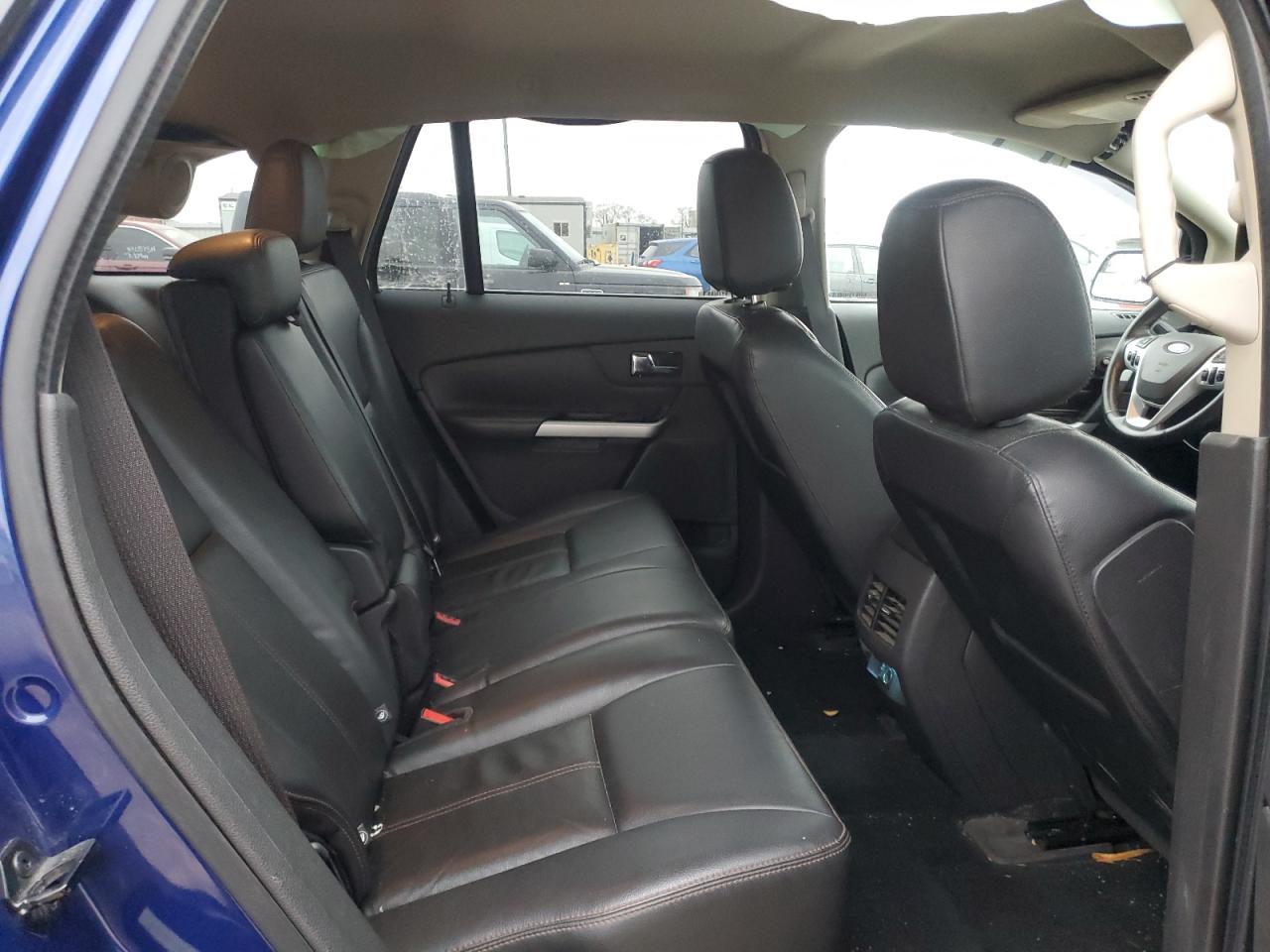 2014 Ford Edge - Image 11