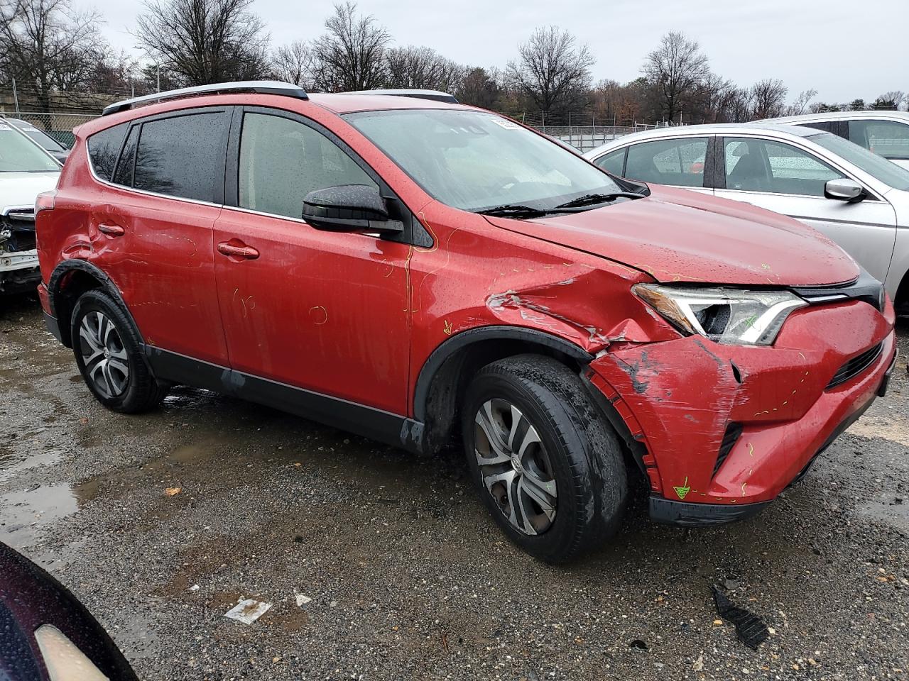 2017 Toyota RAV 4 - Image 4
