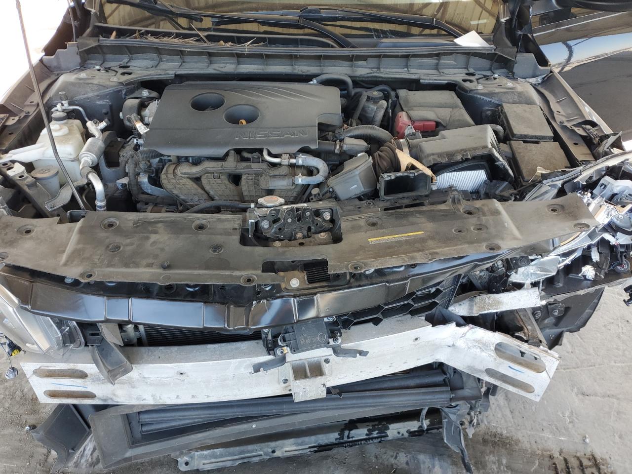 2019 Nissan Altima - Image 12