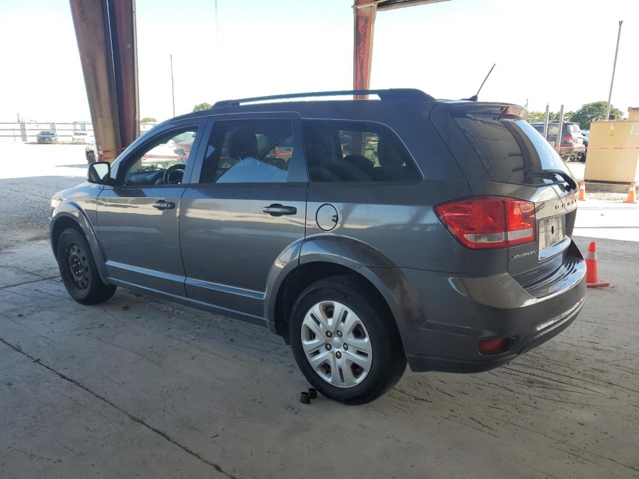 2015 Dodge Journey - Image 2