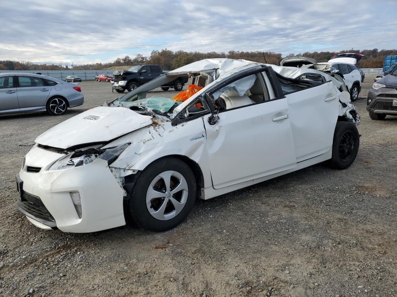 VIN JTDKN3DU6E0383121 2014 TOYOTA PRIUS no.1