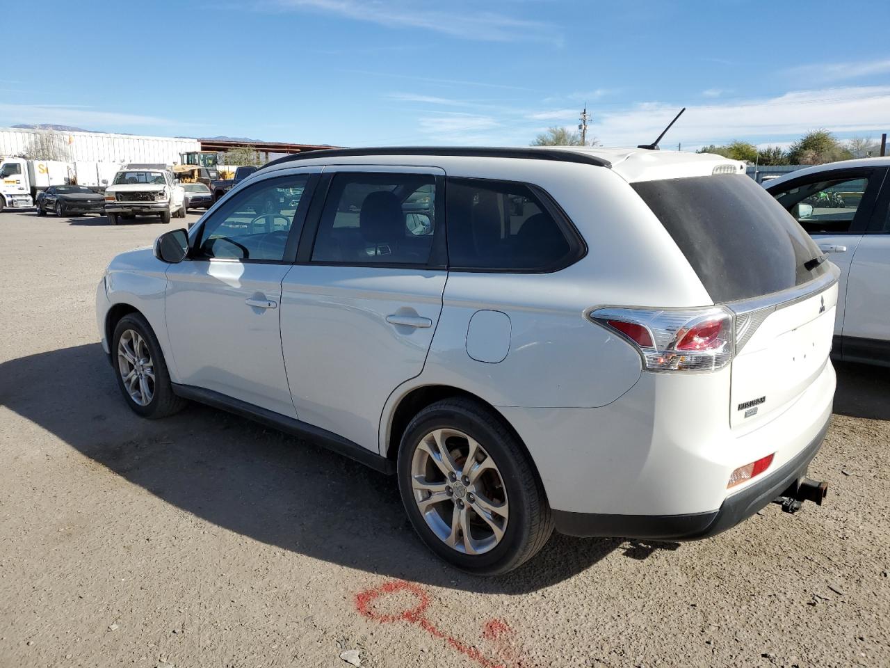 VIN JA4AZ2A34EZ605442 2014 MITSUBISHI OUTLANDER no.2