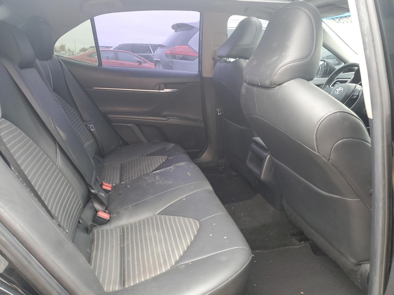 2018 Toyota Camry - Image 10