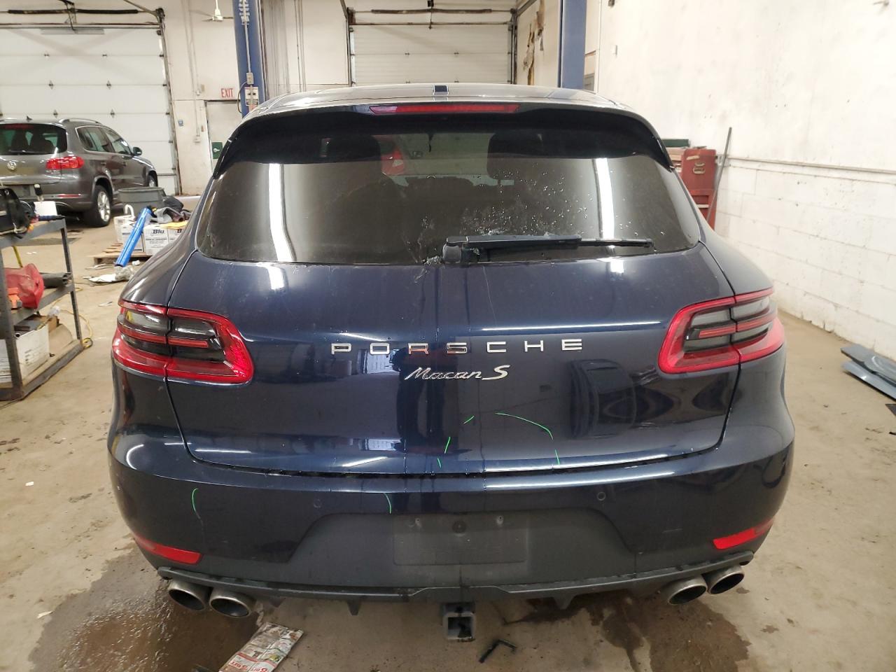 2017 Porsche Macan - Image 6