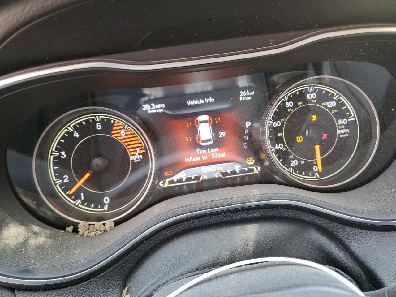 2020 Jeep Grand Cherokee - Image 9