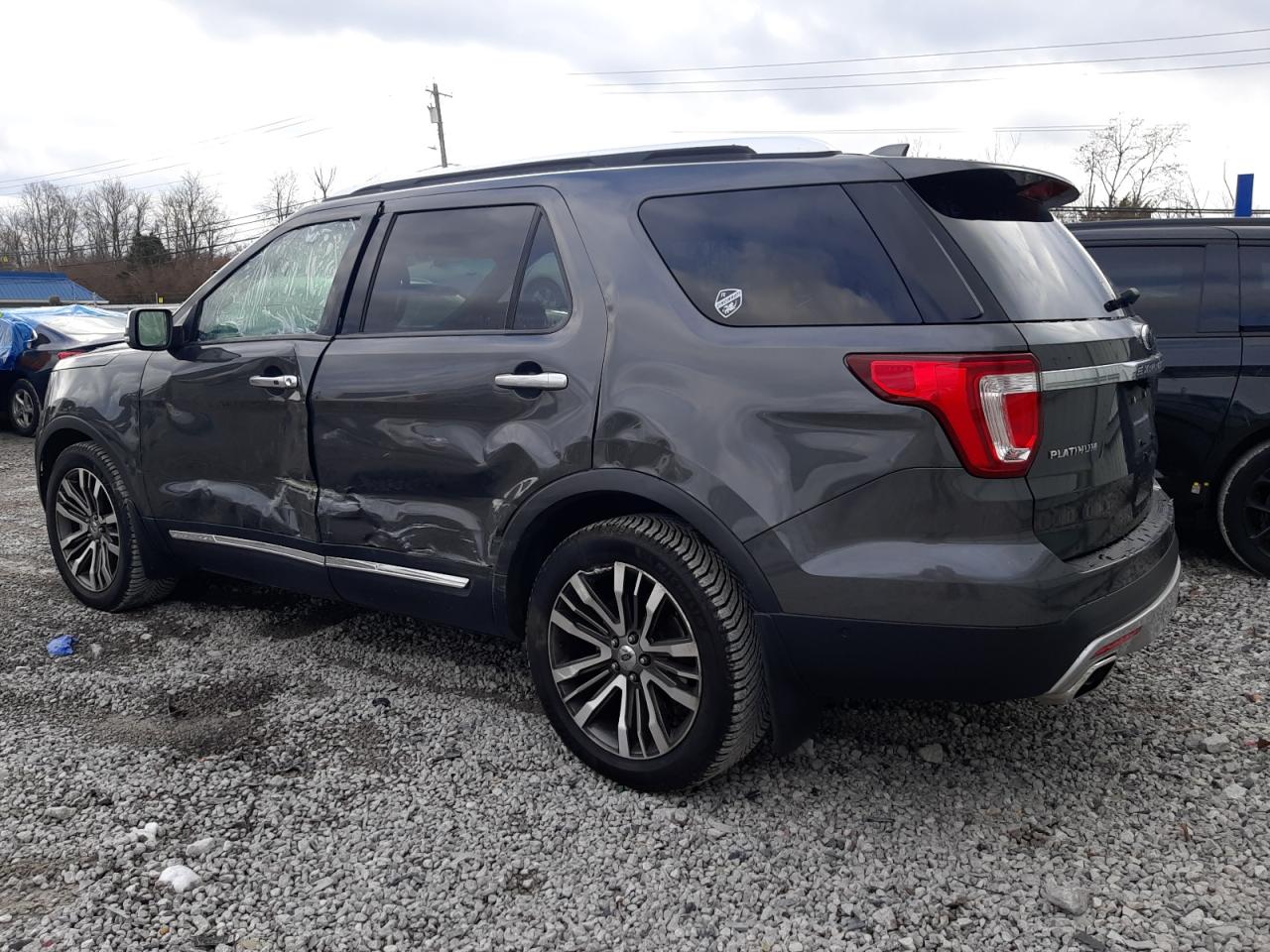 VIN 1FM5K8HT8GGC56235 2016 FORD EXPLORER no.2