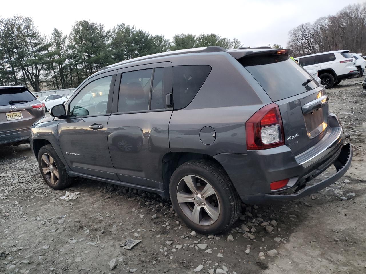 2016 Jeep Compass - Image 2