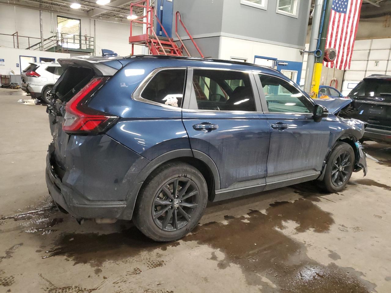2023 Honda CR-V - Image 3