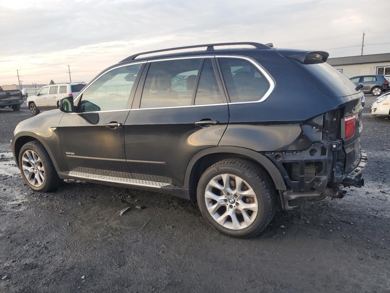 VIN 5UXZV4C54D0B21421 2013 BMW X5 no.2