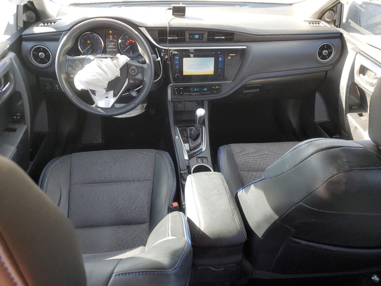 2017 Toyota Corolla - Image 8